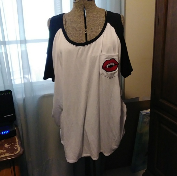 Hot Topic Tops - Cold Shoulder Raglan